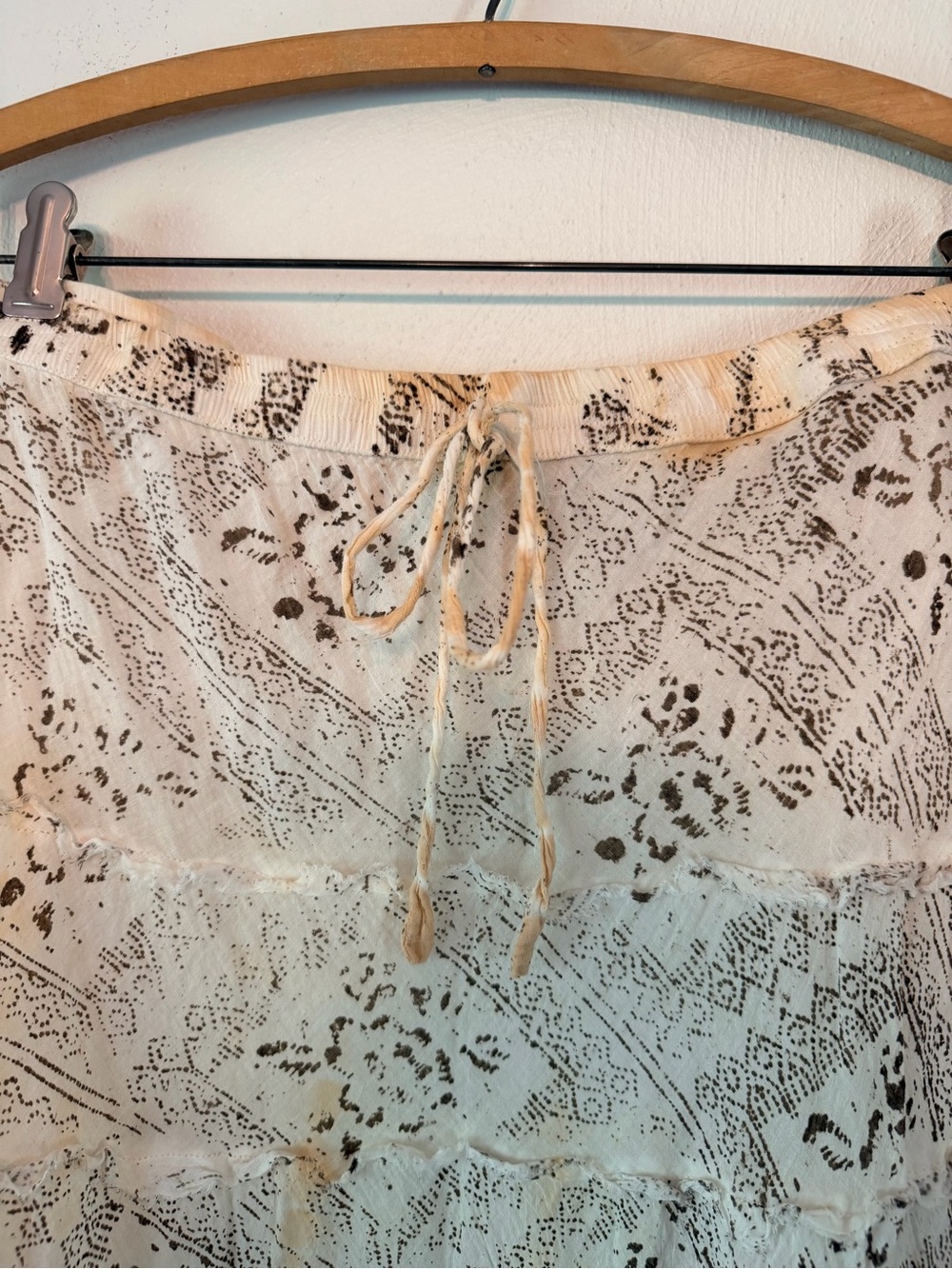 Metro Wear - Large - Cream and Tan Tiered Maxi Skirt - Picture 6 of 12